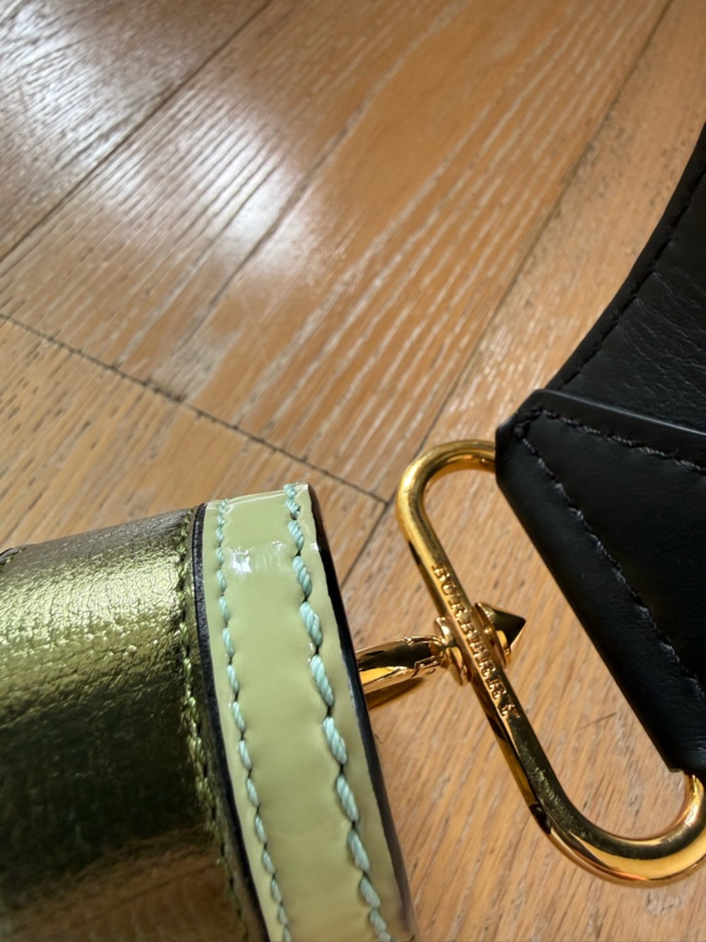 Burberry multicolor Leather shoulder/ Cross Body with Gold Logo - Picture 7 of 15